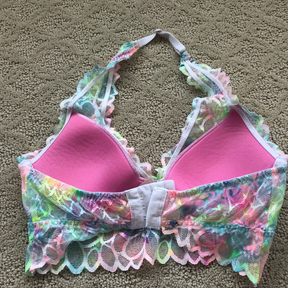 PINK AND VICTORIA’s SECRET LACE BRALET - Picture 2 of 4